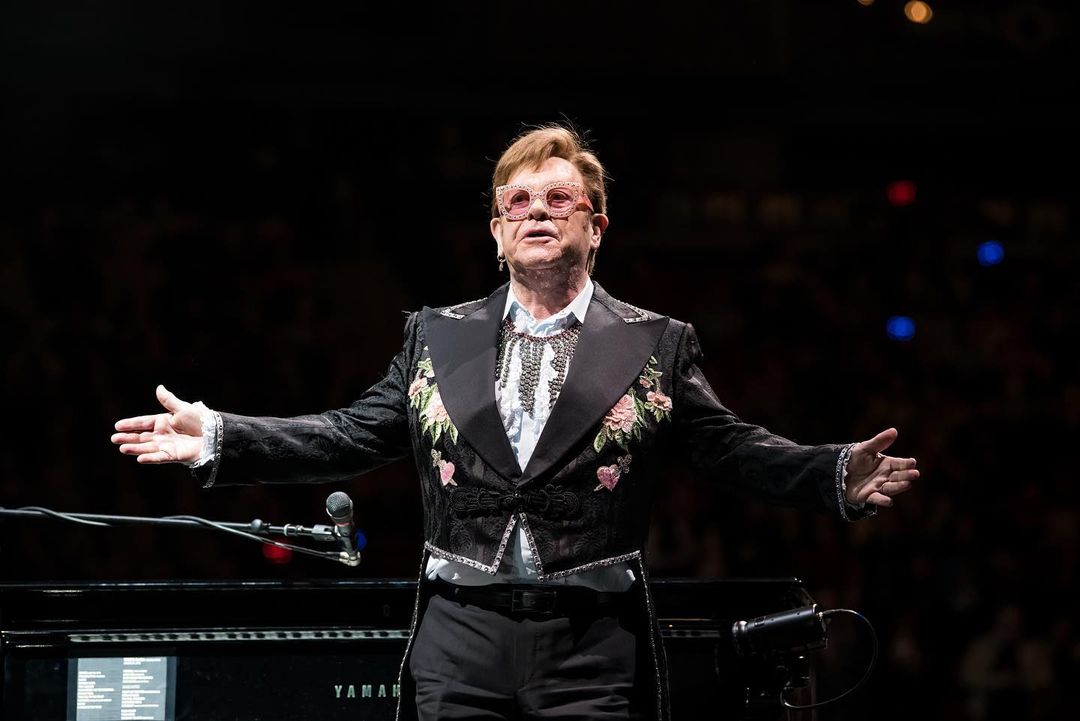Sir Elton John Shares His Christmas Songs Playlist As Fans Continue Season's Celebration 1