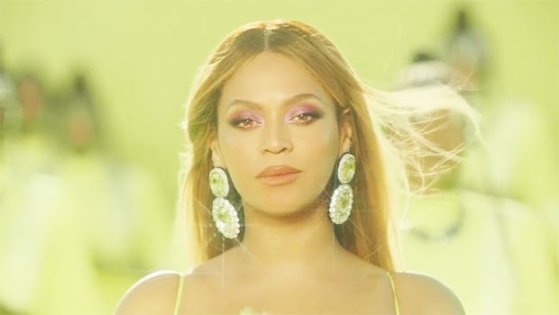 Beyoncé Kicks Off The 2022 Oscars With Performance Of Her King Richard Soundtrack, ‘Be Alive’ 1