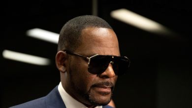 R. Kelly'S &Quot;I Admit&Quot; Surprise Album Pulled From Streaming Services Hours After Release 7