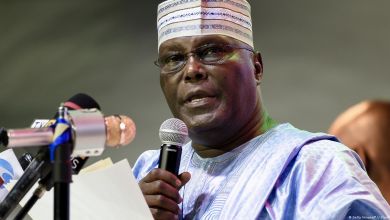 Pdp Presidential Candidate, Atiku Abubakar Leads Protest To Inec Headquarters 1