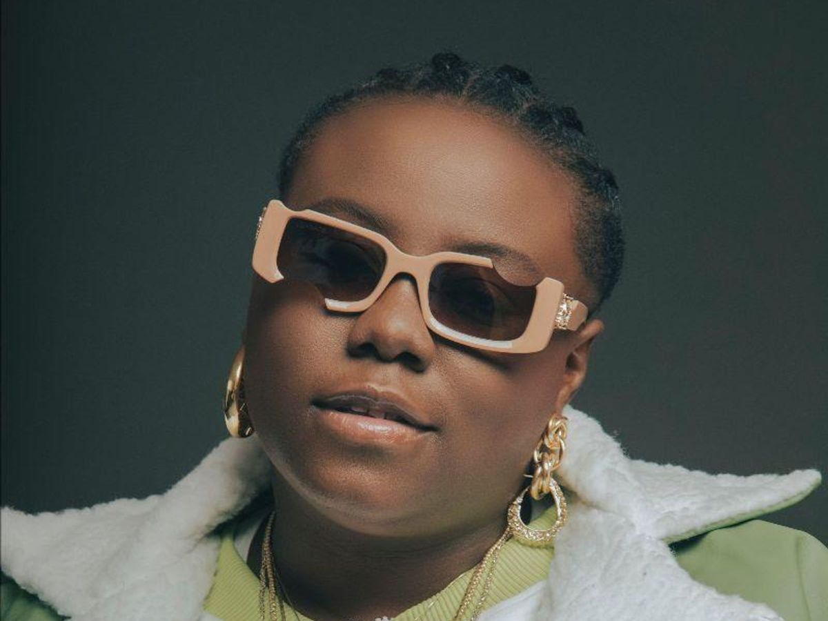 Song Review: &Quot;No Days Off&Quot; By Teni 1