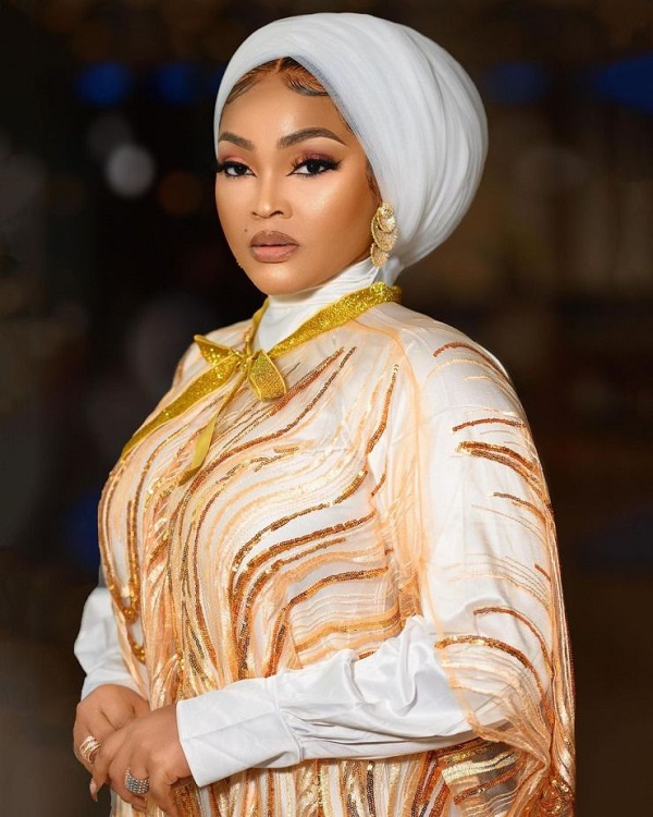 Nollywood'S Mercy Aigbe Gets Coronated As “Arowoshadinni” Of Islam As Viral Video Trends, Fans React 1