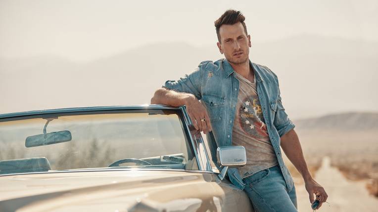 Russell Dickerson &Quot;The Afterparty Deluxe&Quot; Album Review 2