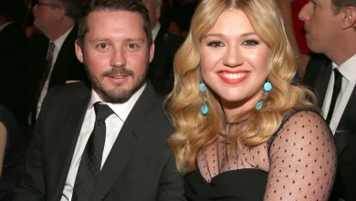 Kelly Clarkson Reveals Her Ex-Husband Said She Wasn'T &Quot;Sexy Enough To Be Judge&Quot; On Talent Show 'The Voice' 1