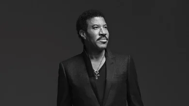 Lionel Richie Shares On 'We Are The World' In 'The Greatest Night In Pop' Documentary 3