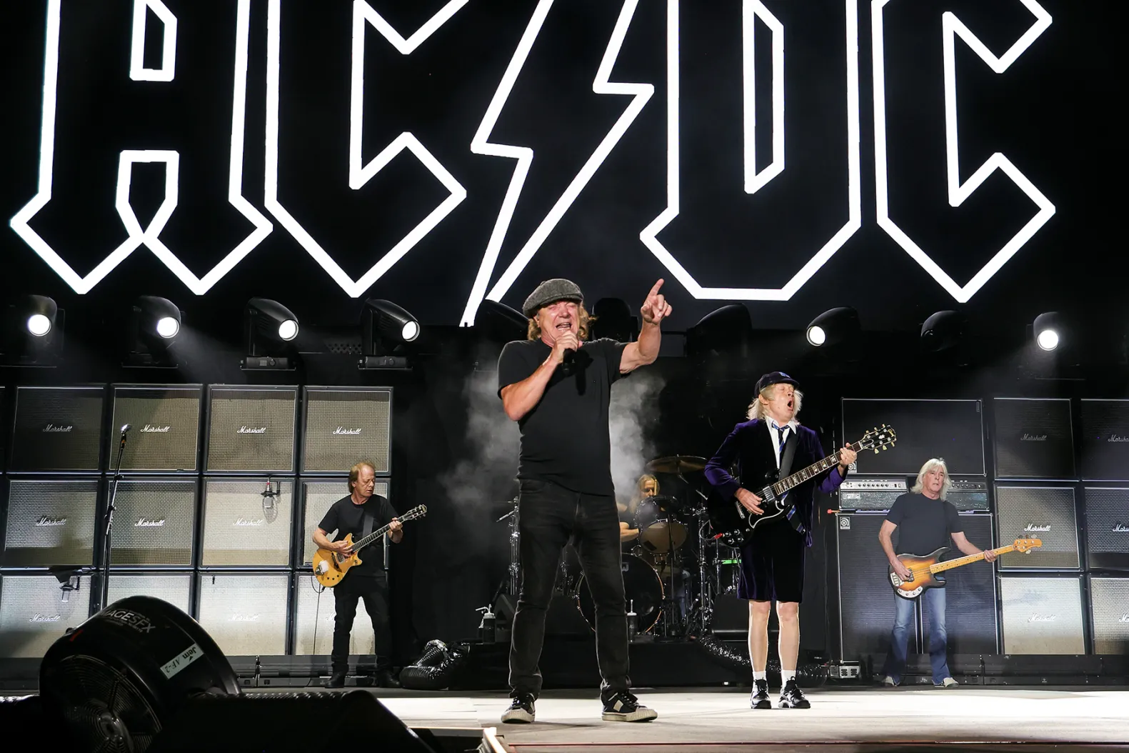 AC/DC Set For UK And European 2024 Stadium Tour Gigs 1