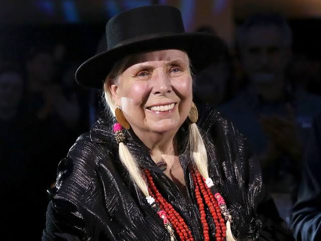 Joni Mitchell Brings Her Music Library Back To Spotify After Boycotting The Streaming Service In 2022 1