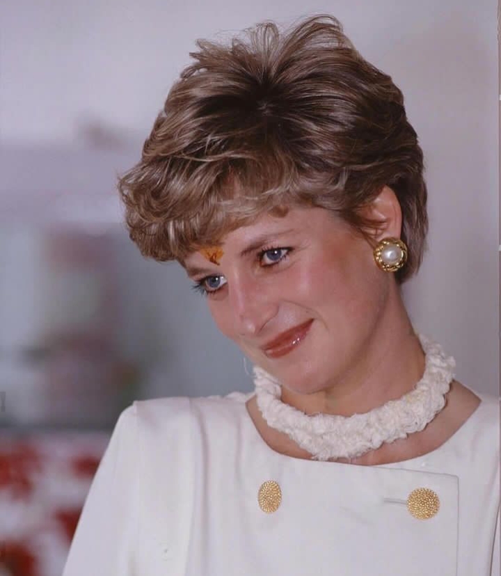 Sarah Ferguson Posts Touching Birthday Tribute To Princess Diana 11